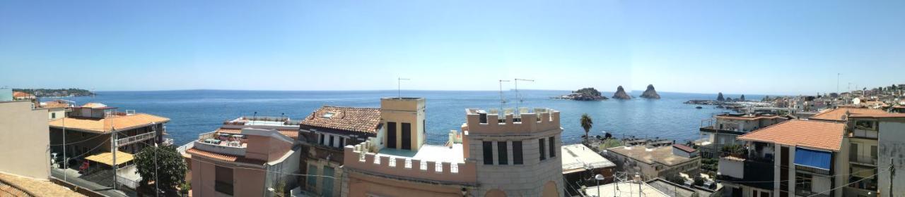 B&B Ciclopi Aci Castello Luaran gambar